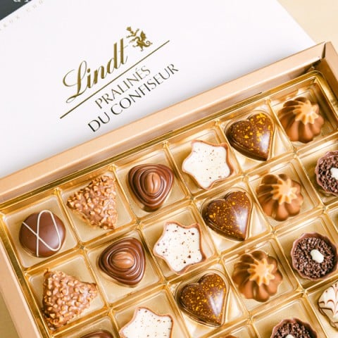 Dolce Fascino: Mini Orchidea, cioccolatini e Cava Rosé highlight Dolce Fascino: Mini Orchidea, cioccolatini e Cava Rosé highlight