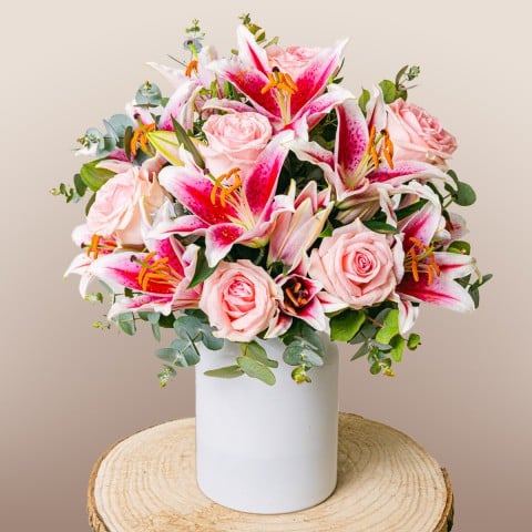 Freschezza Sottile: Rose e Gigli Freschezza Sottile: Rose e Gigli